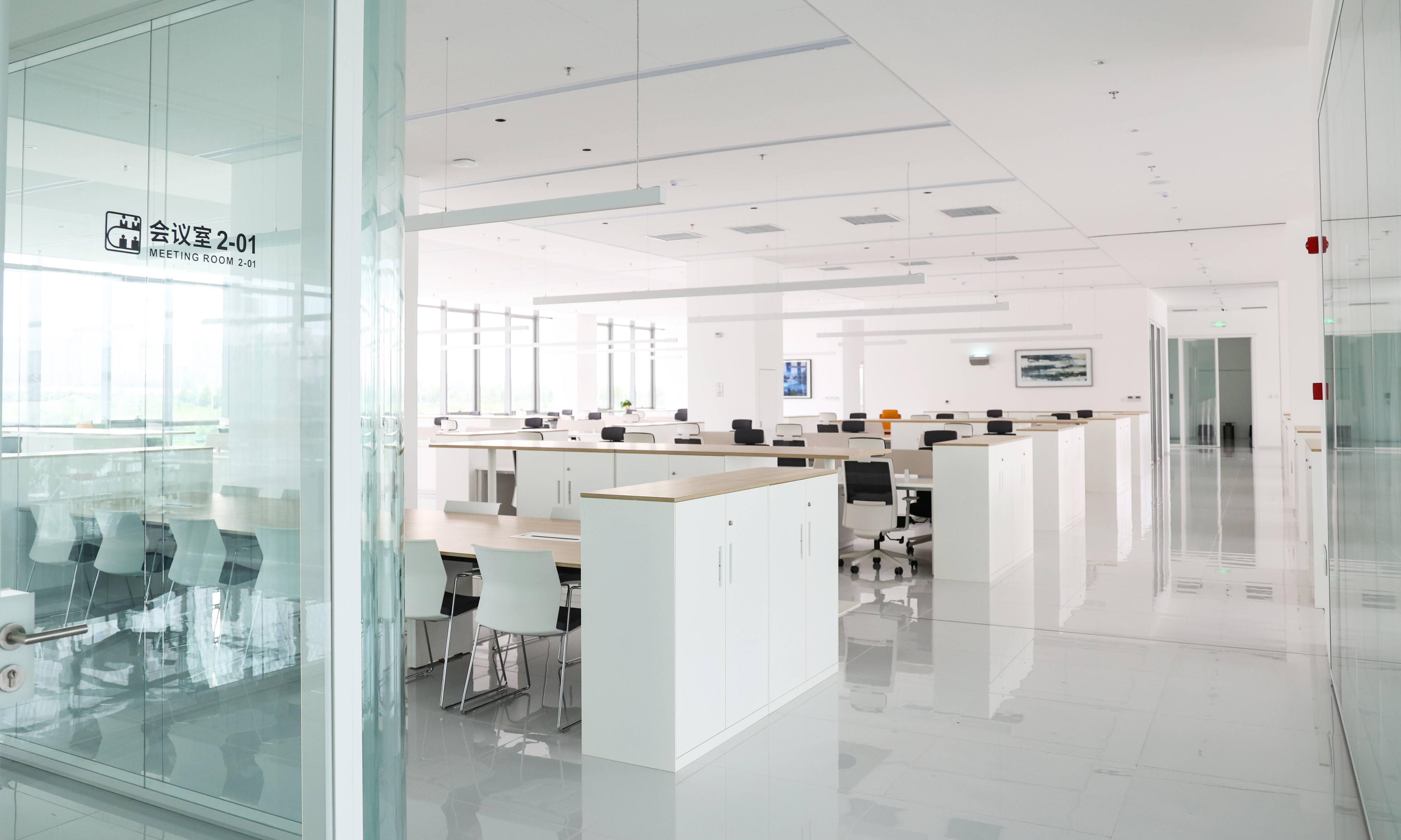 ����ᡤ���й������ٷ���վ