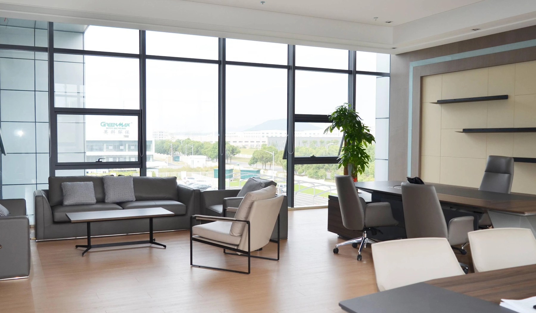 ����ᡤ���й������ٷ���վ